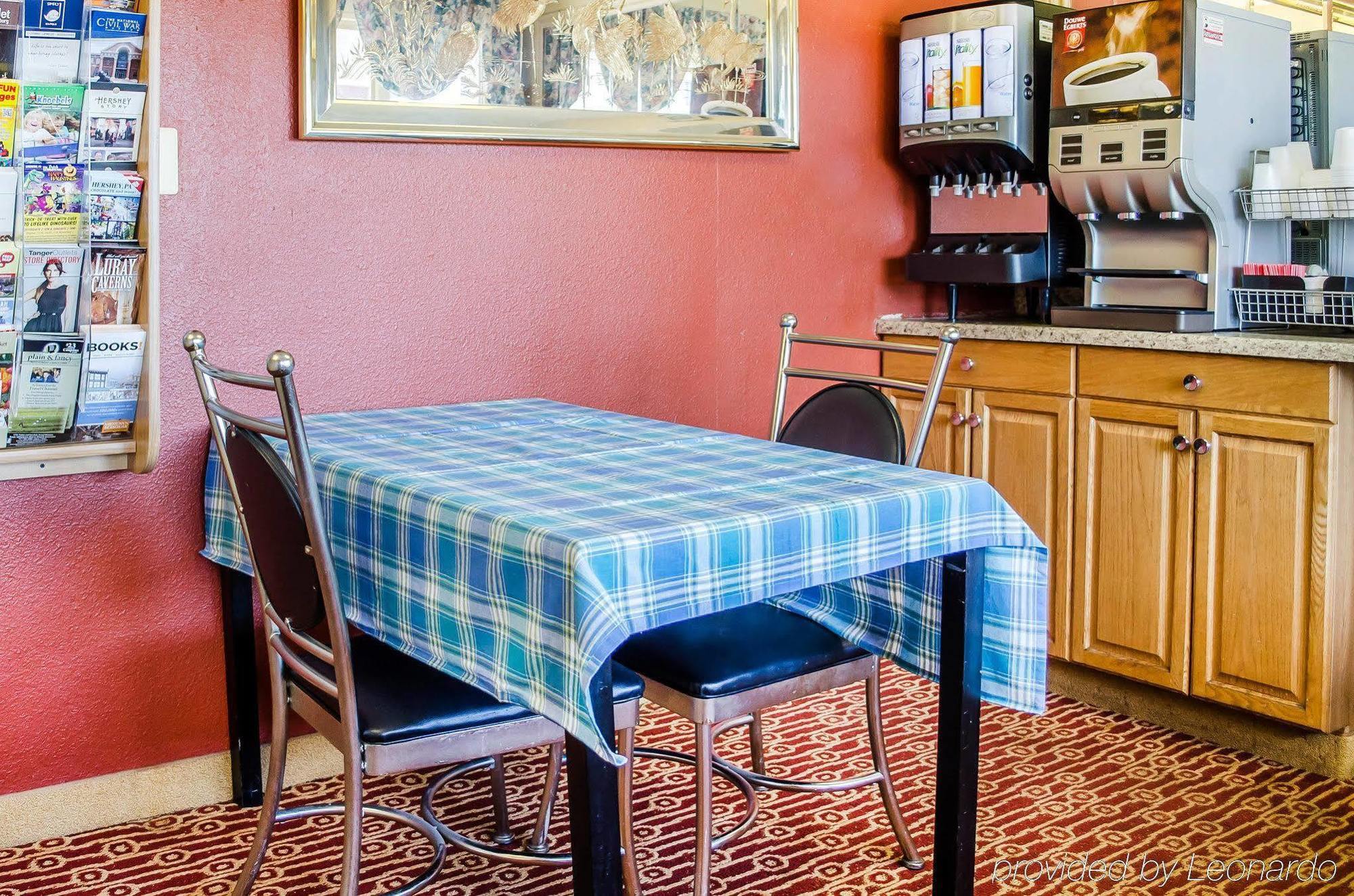 Rodeway Inn Harrisburg Buitenkant foto