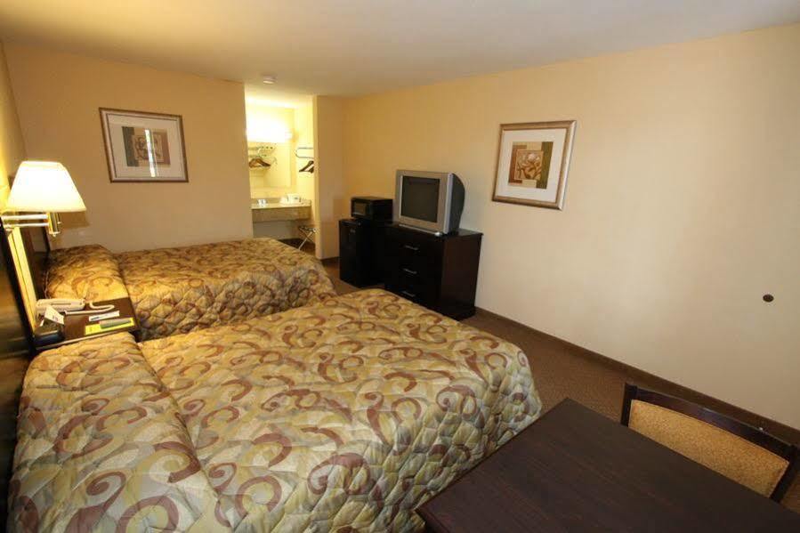Rodeway Inn Harrisburg Buitenkant foto